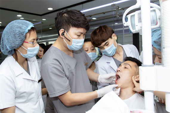 Nhổ răng khôn ở đâu tốt nhất – Đọc bài viết này để không bỏ lỡ! - Nha khoa Bác sĩ Trung Long Biên