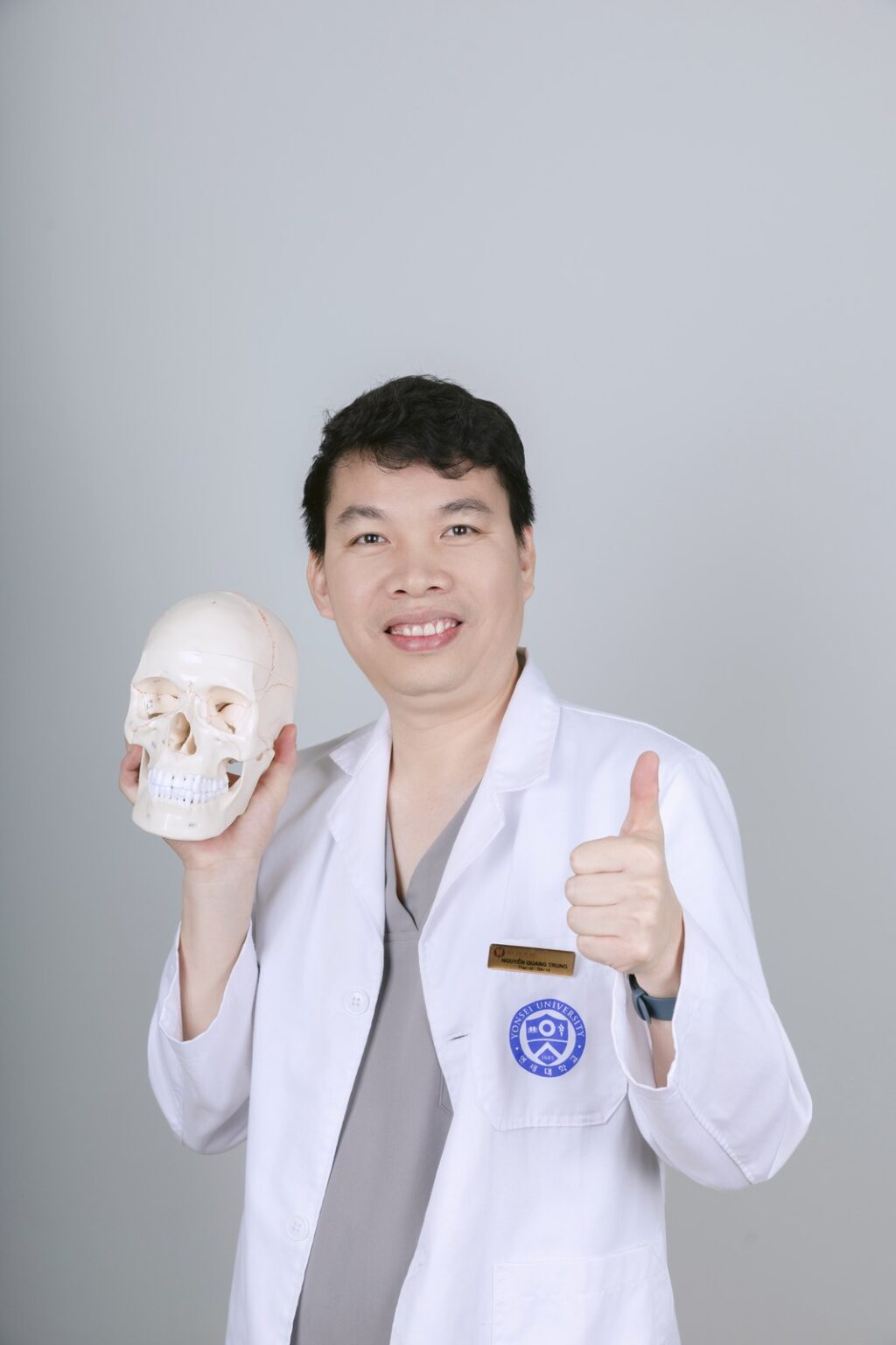 Thạc sĩ, Bác sĩ Nguyễn Quang Trung điều trị khớp thái dương hàm tại Long Biên