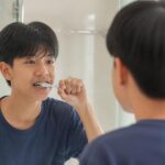 Con đeo mắc cài rồi: chải răng thế nào cho sạch?